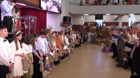 Состоялся выпускной воскресной школы церкви «Благодать»
